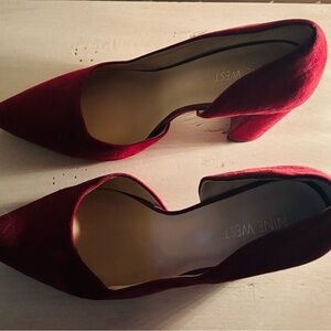 Nine West Burgundy Velvet Heels
